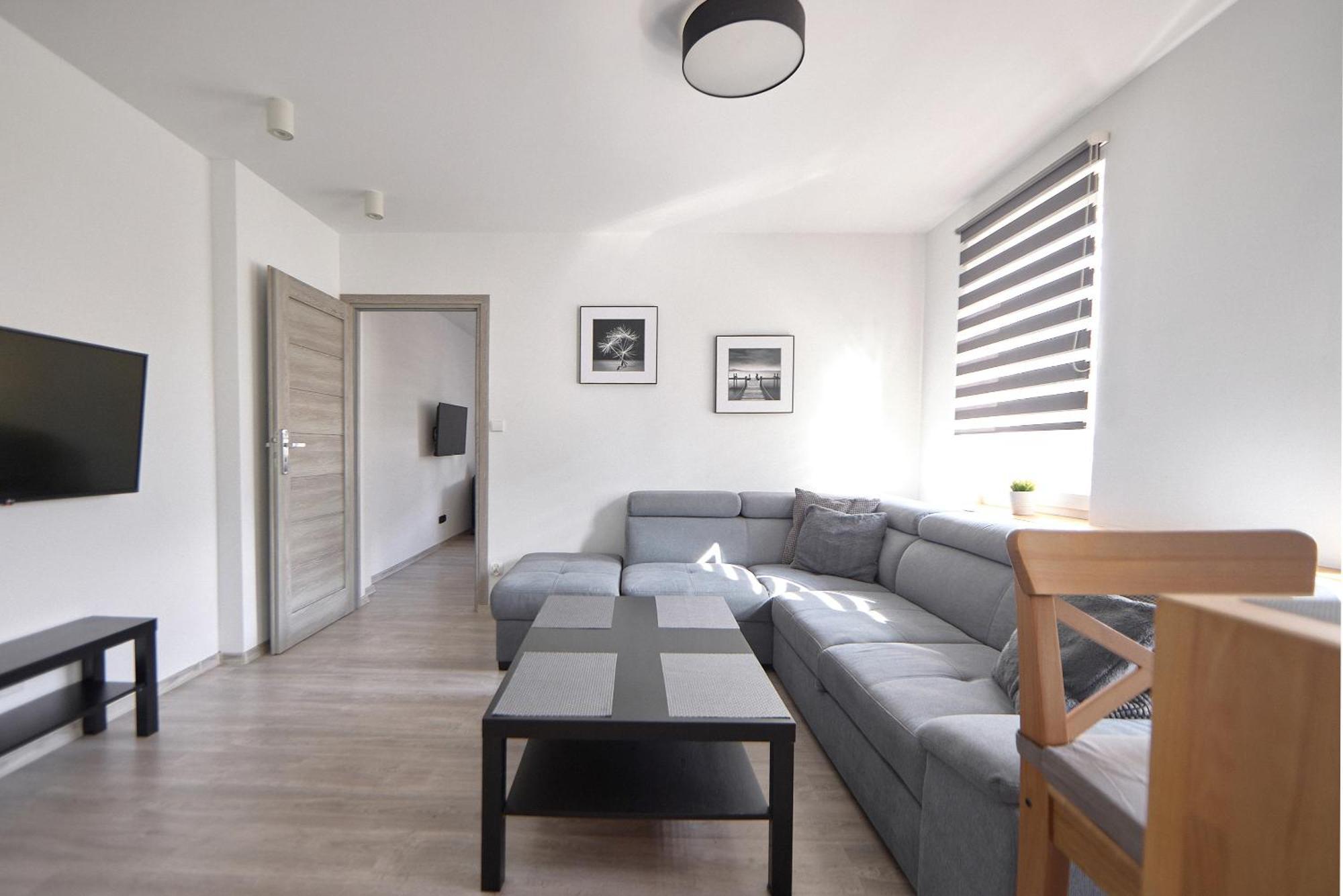 Lemon Apartment *